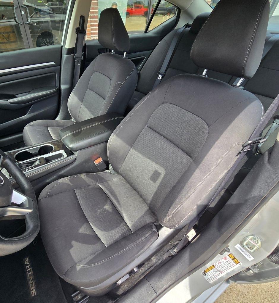 Nissan Altima  2023