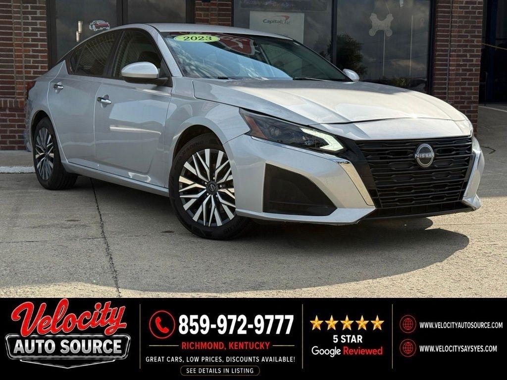 Nissan Altima  2023