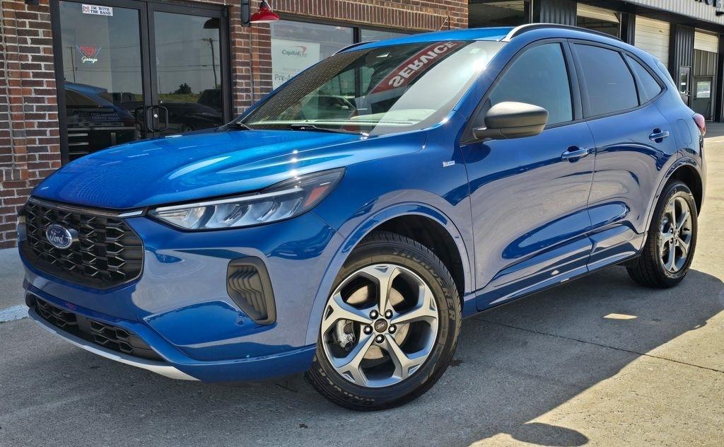 Ford Escape  2023