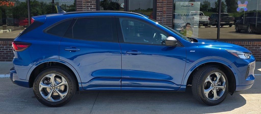 Ford Escape  2023