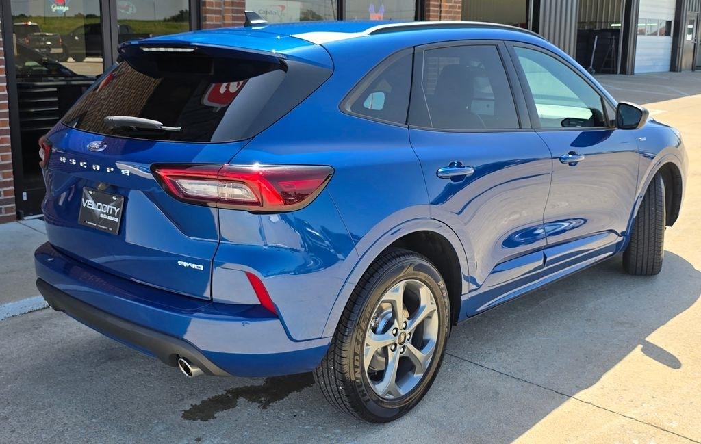 Ford Escape  2023