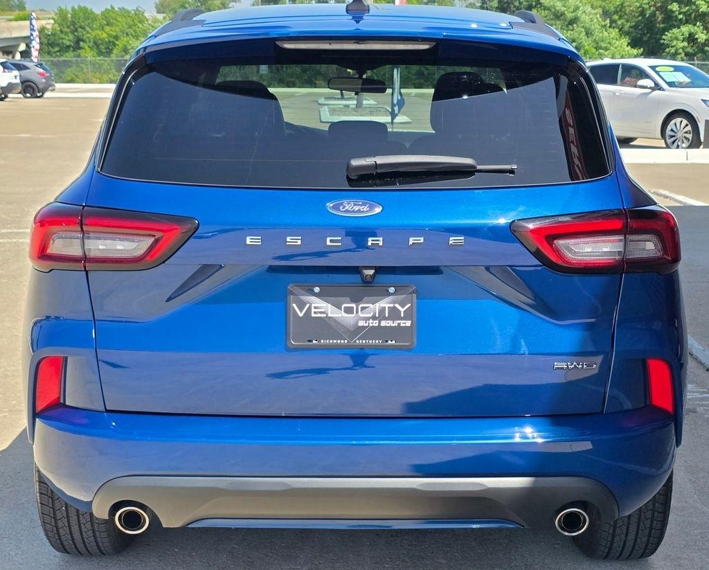 Ford Escape  2023