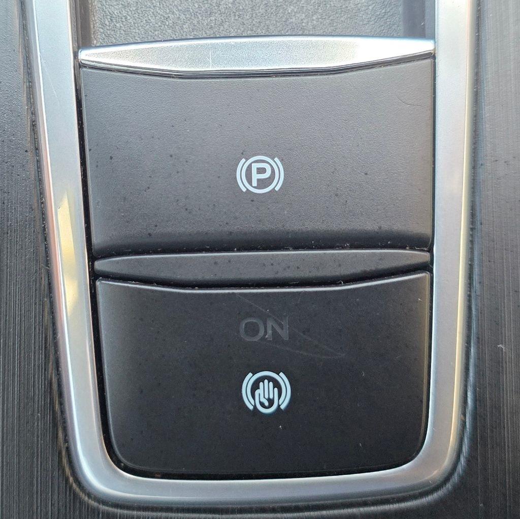 Ford Escape  2023