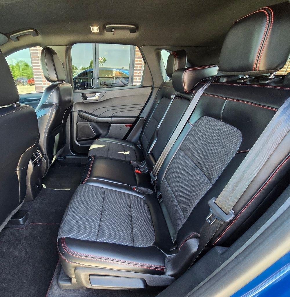 Ford Escape  2023