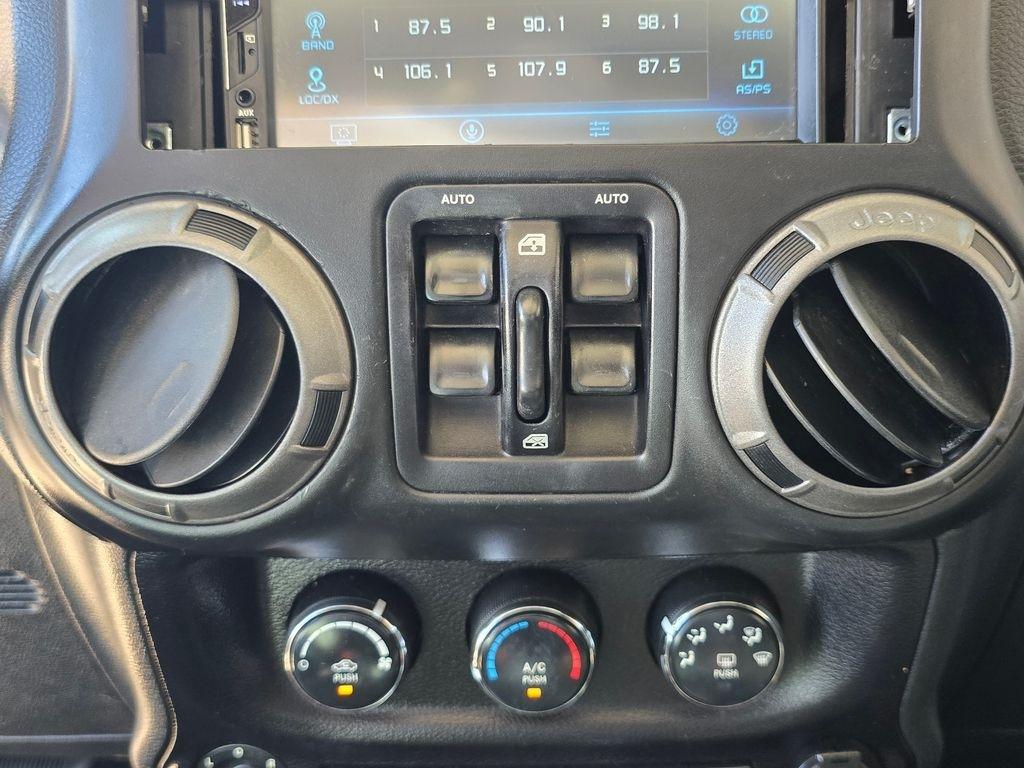 Jeep Wrangler  2016