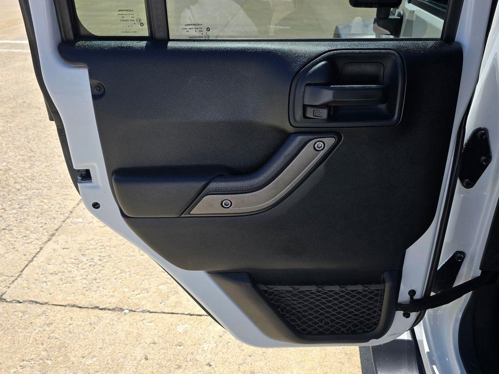 Jeep Wrangler  2016