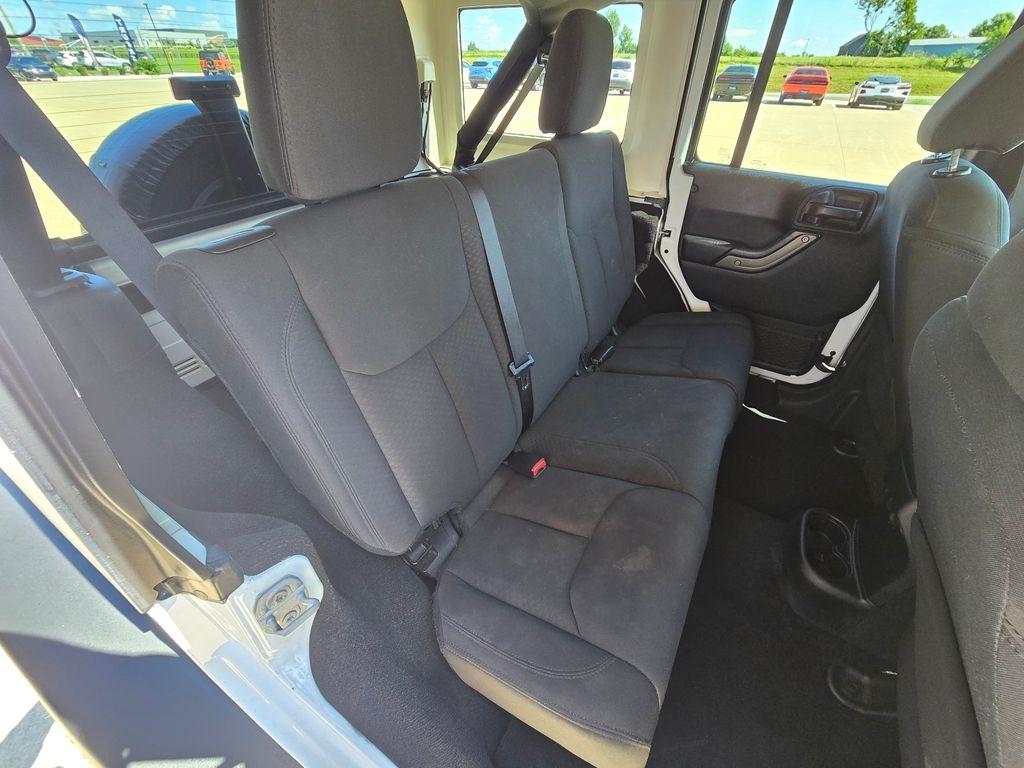 Jeep Wrangler  2016