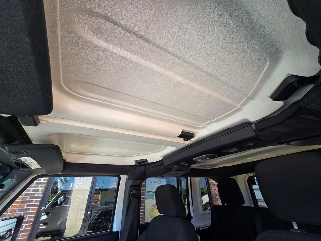 Jeep Wrangler  2016