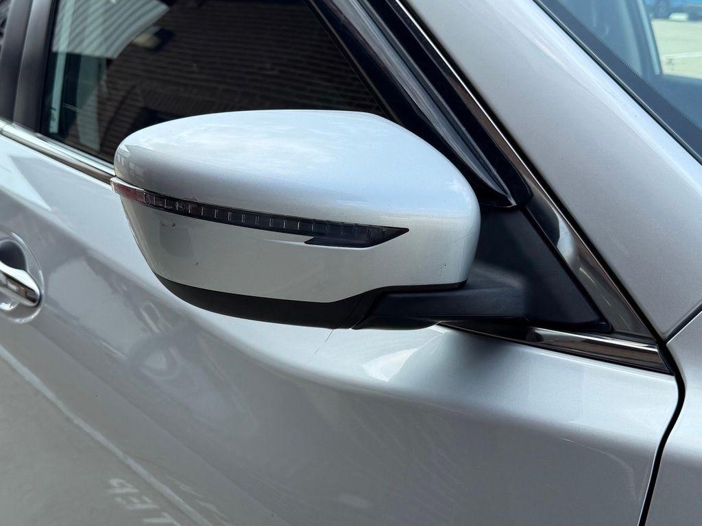 Nissan Rogue  2019