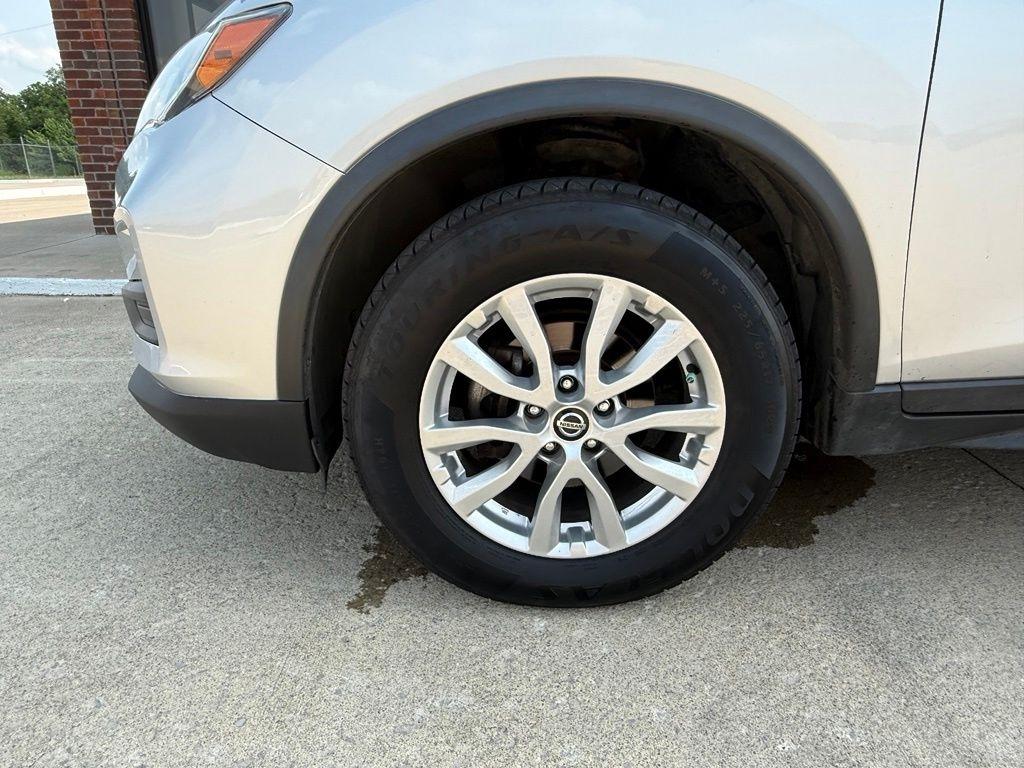 Nissan Rogue  2019