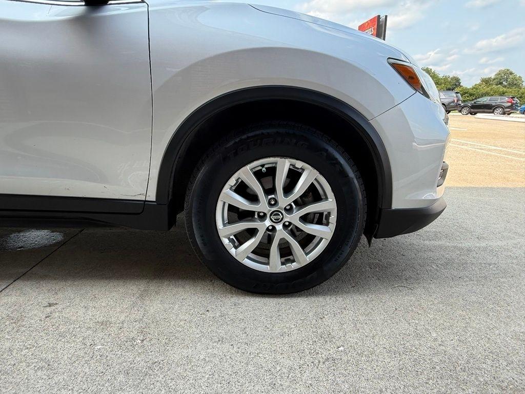 Nissan Rogue  2019