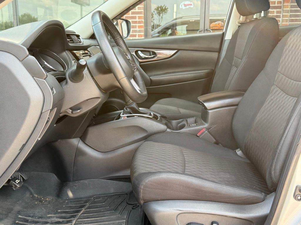 Nissan Rogue  2019