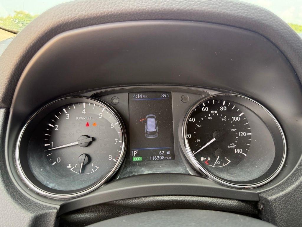 Nissan Rogue  2019