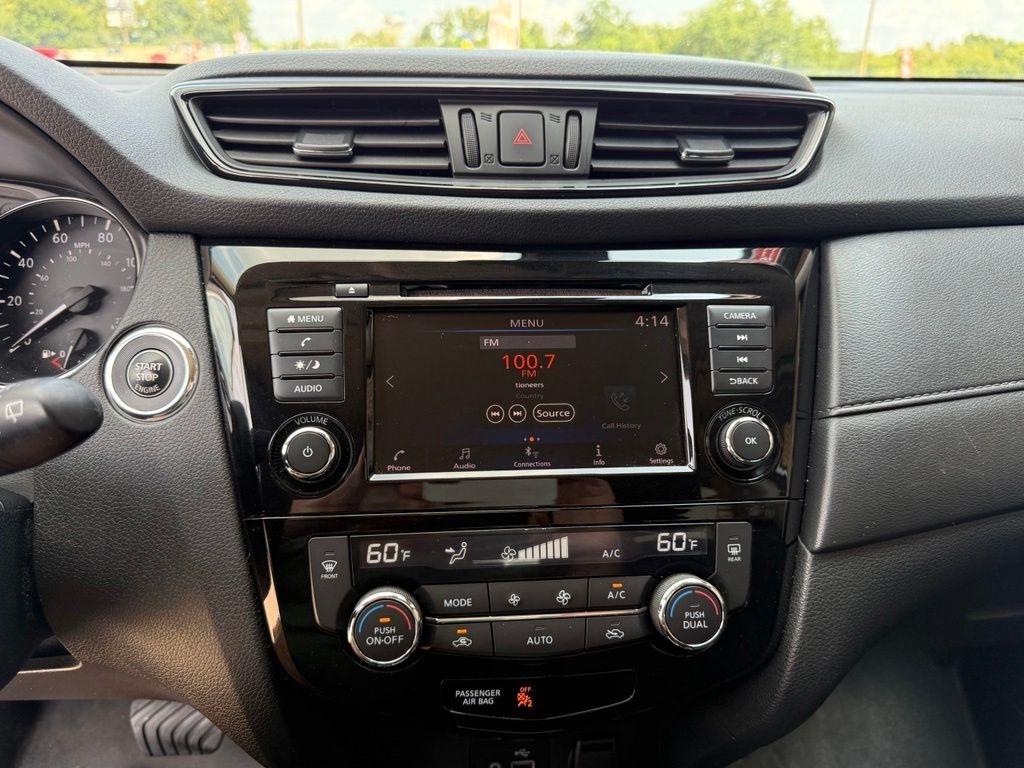 Nissan Rogue  2019