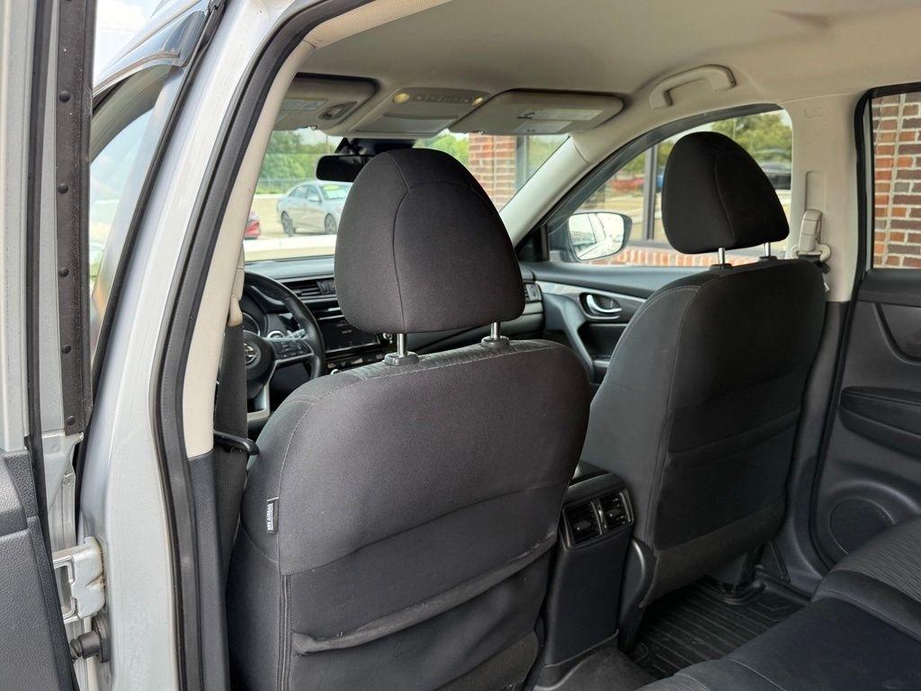 Nissan Rogue  2019