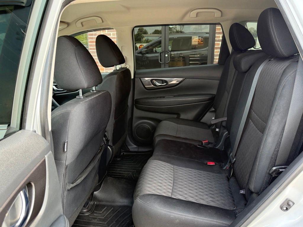 Nissan Rogue  2019