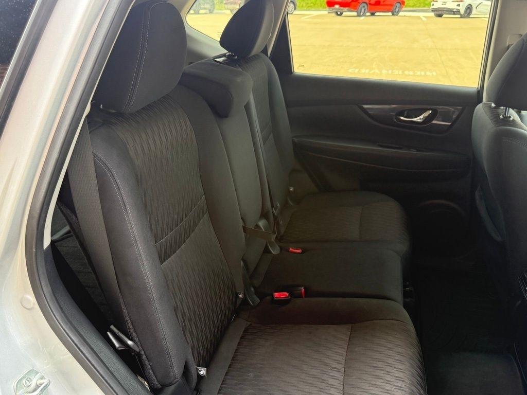 Nissan Rogue  2019