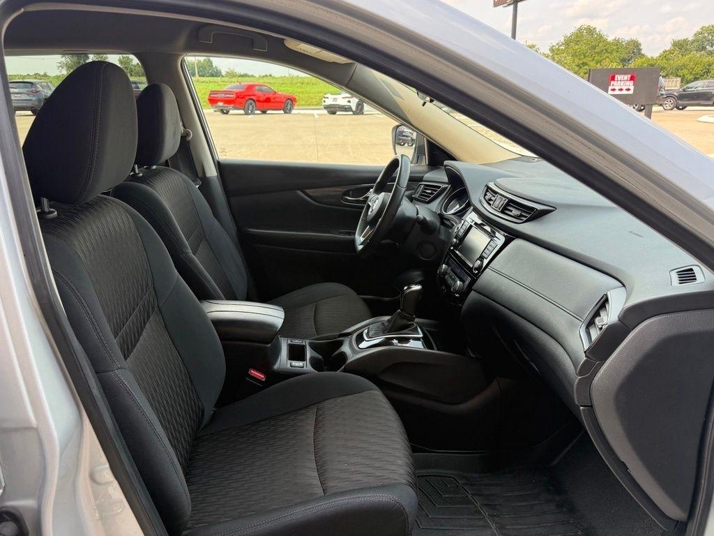 Nissan Rogue  2019