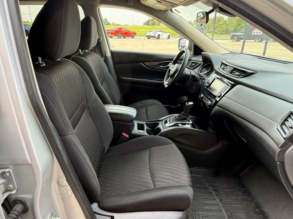 Nissan Rogue  2019