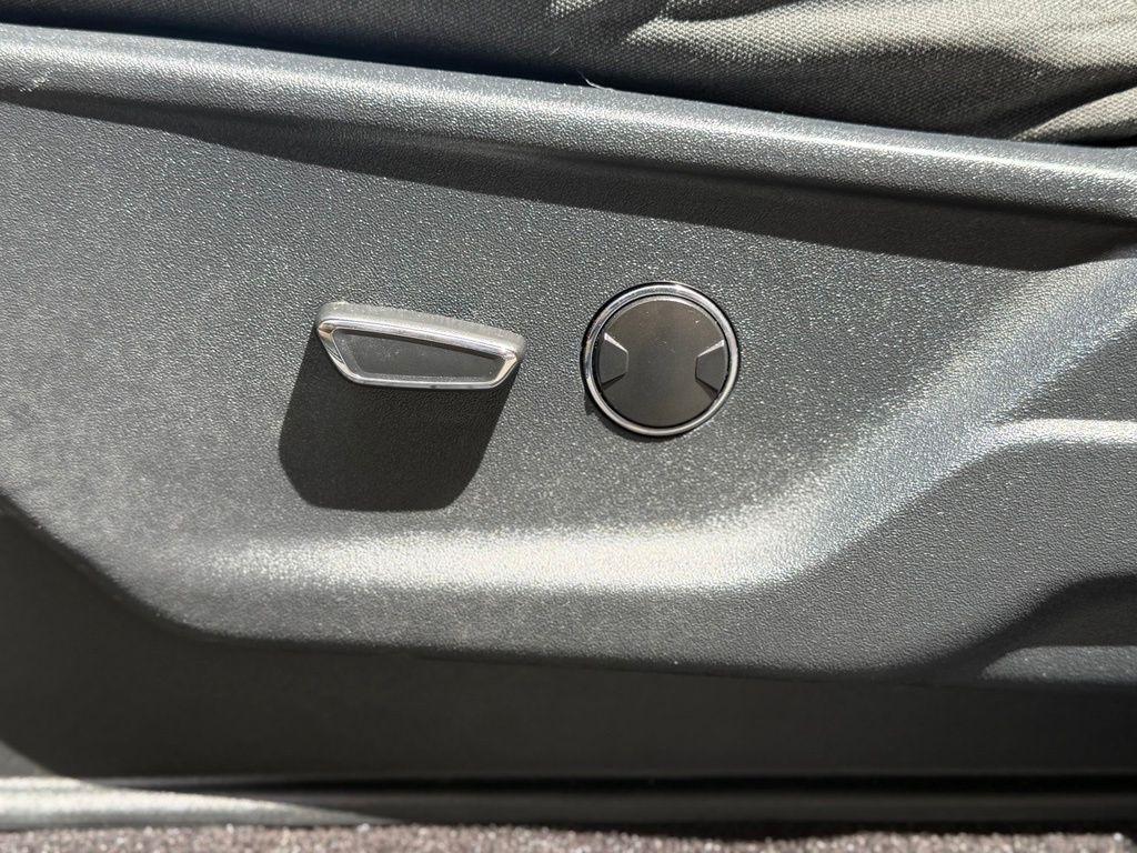 Ford F-150  2021