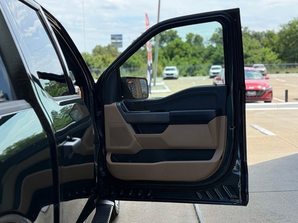 Ford F-150  2021
