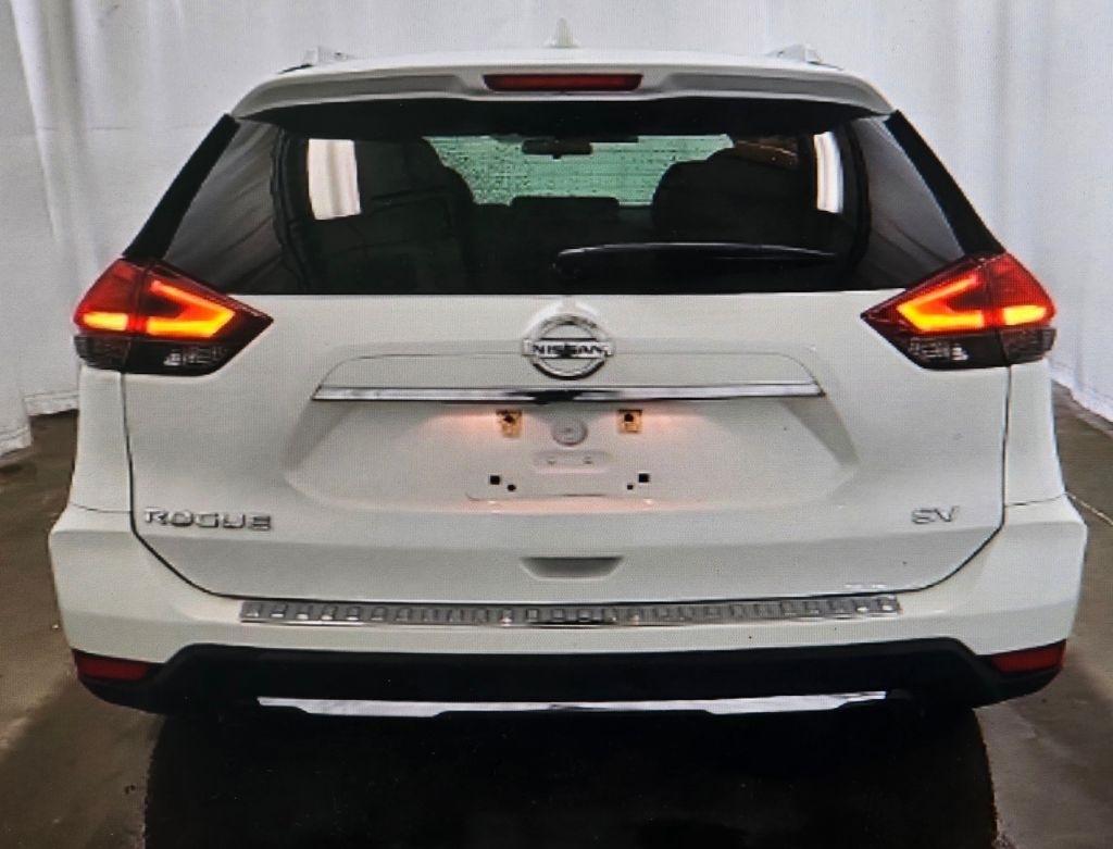 Nissan Rogue  2017