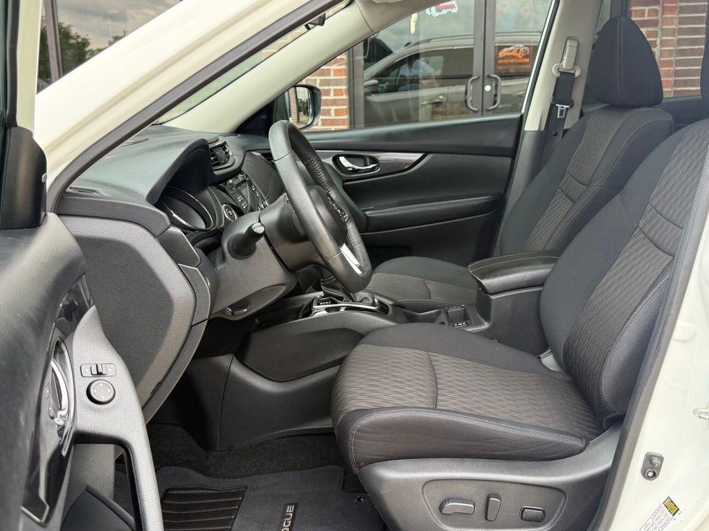 Nissan Rogue  2017