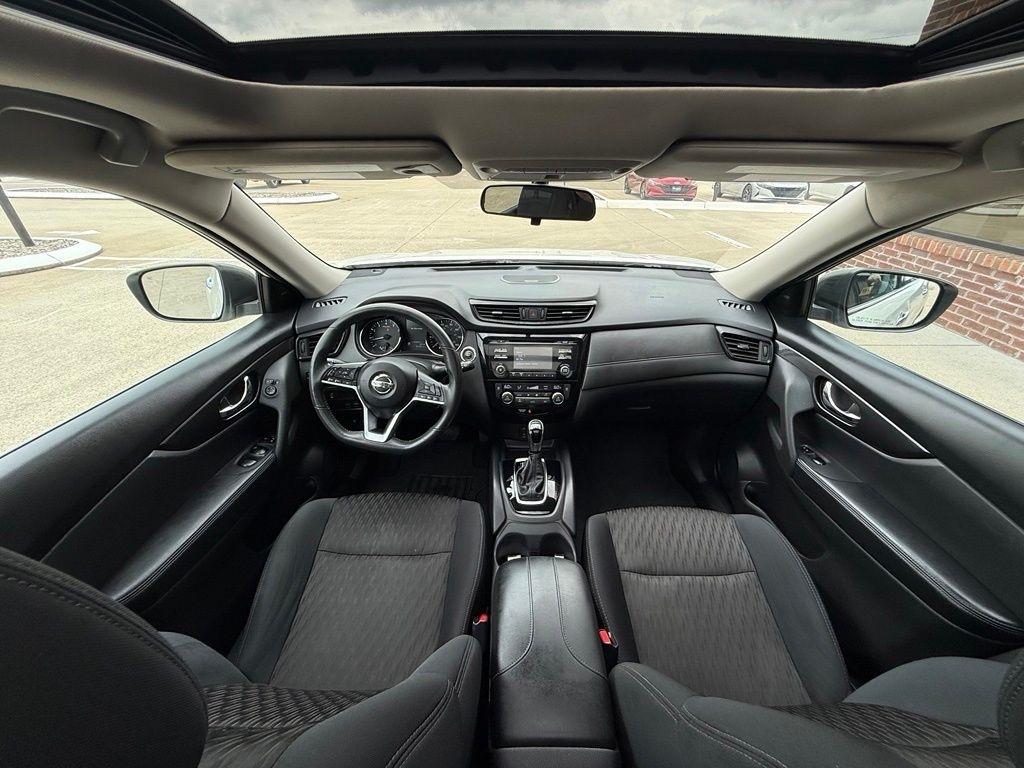 Nissan Rogue  2017