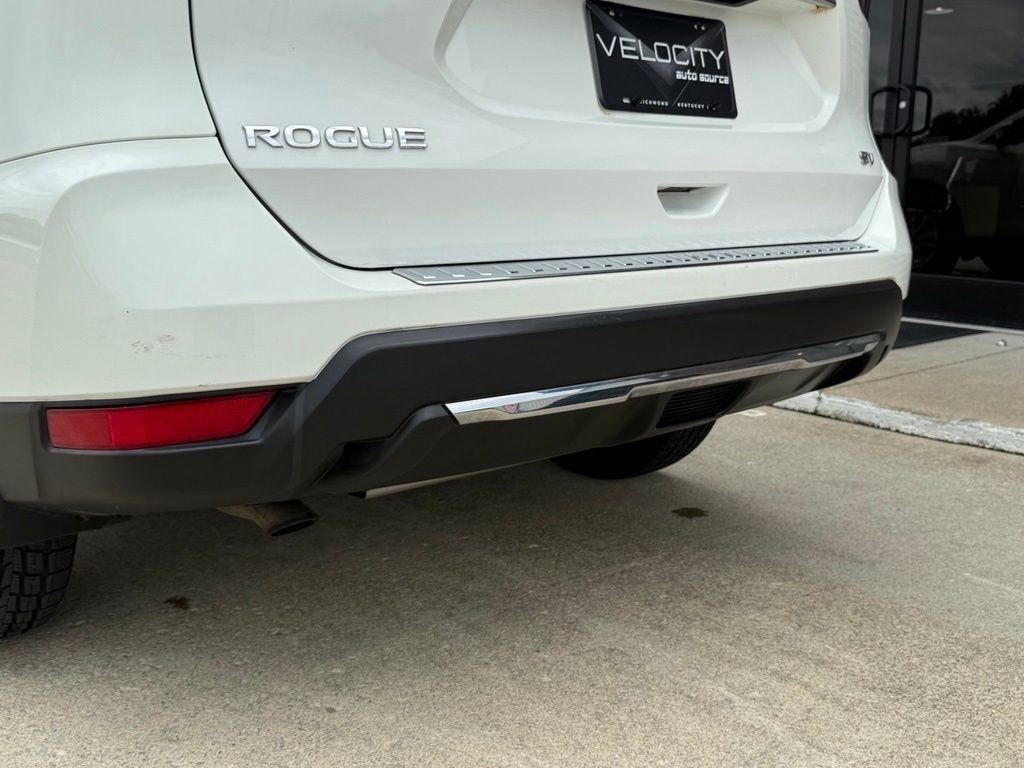 Nissan Rogue  2017