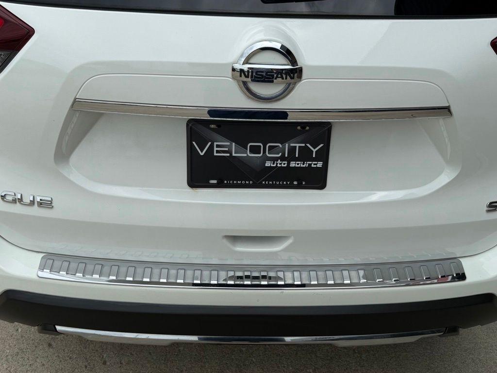 Nissan Rogue  2017