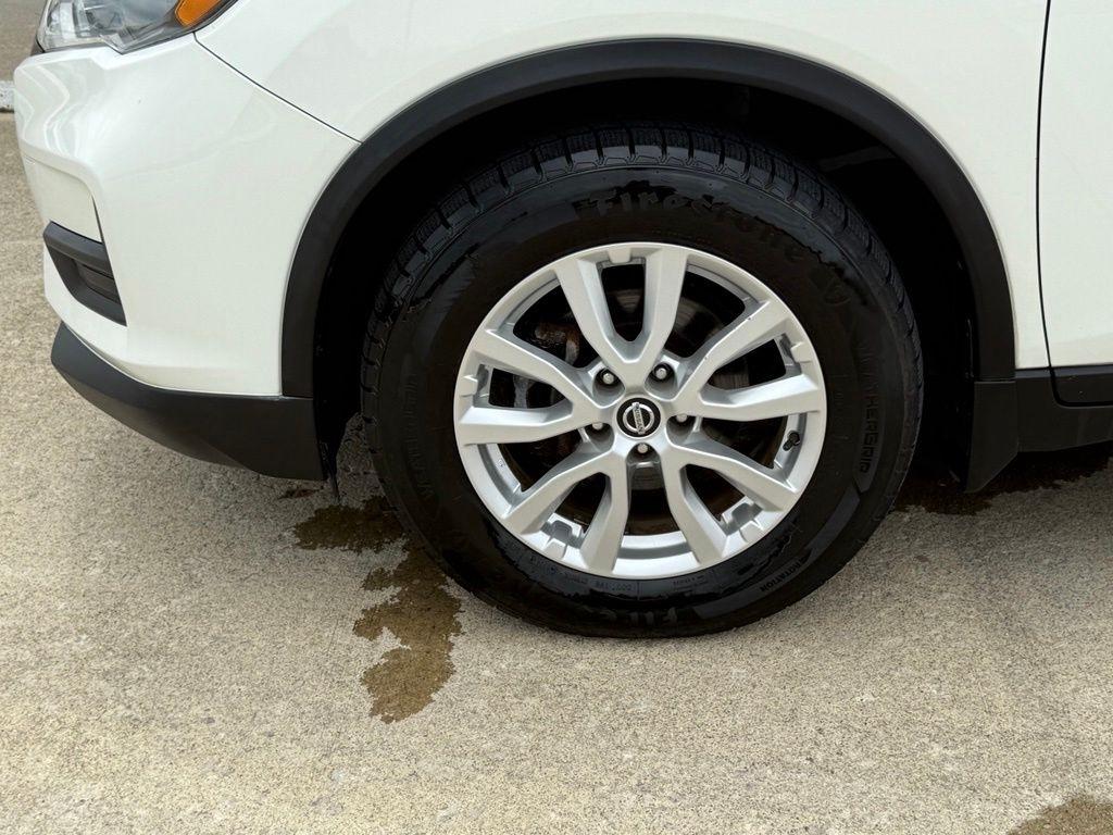 Nissan Rogue  2017