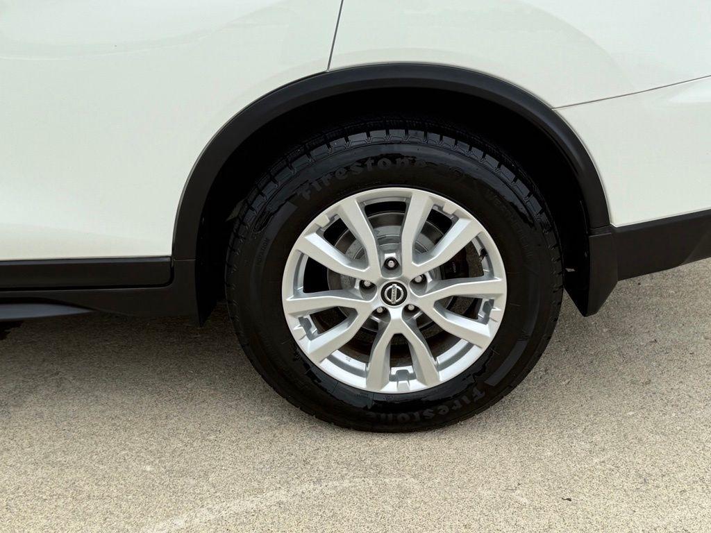 Nissan Rogue  2017