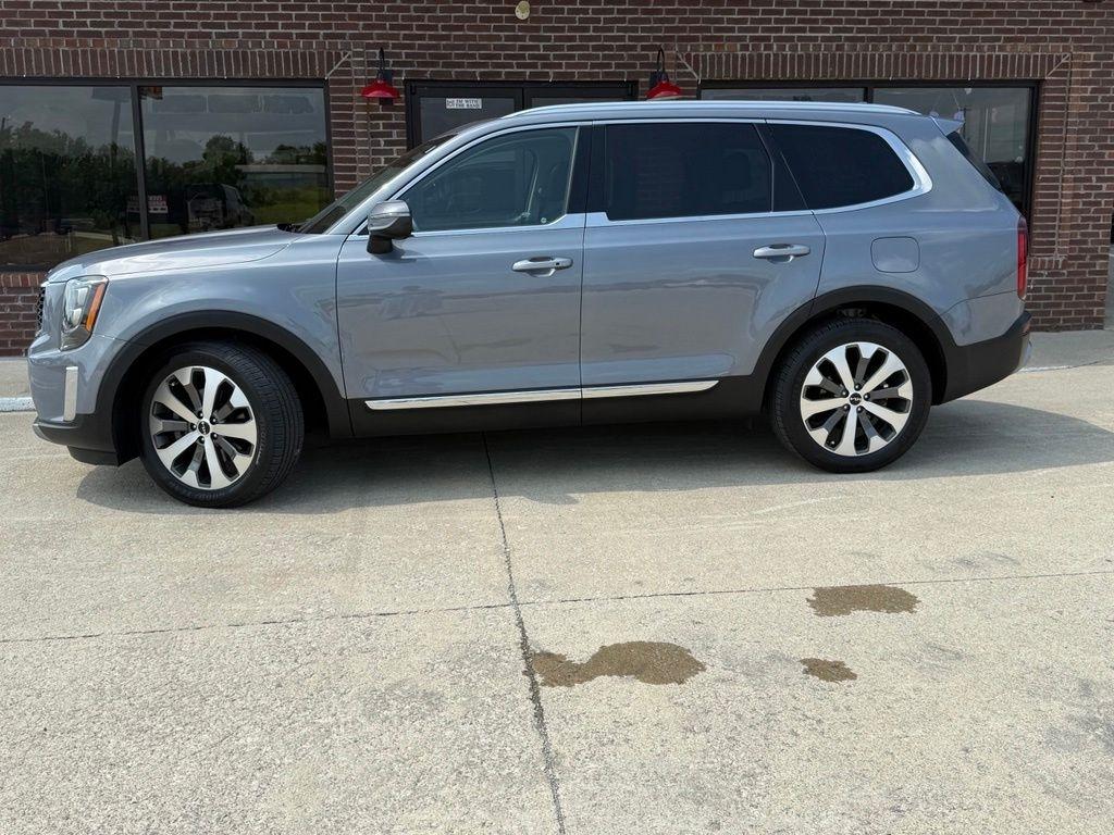 Kia Telluride  2022