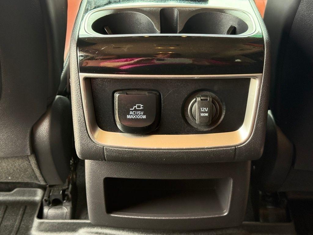 Kia Carnival  2024