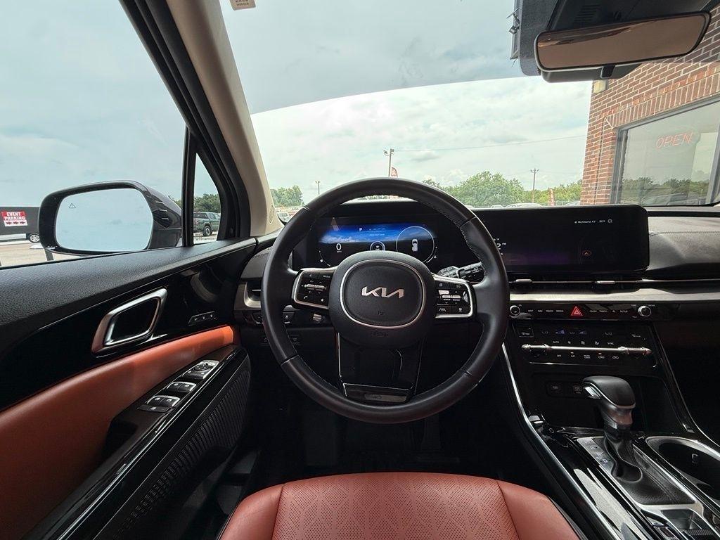 Kia Carnival  2024