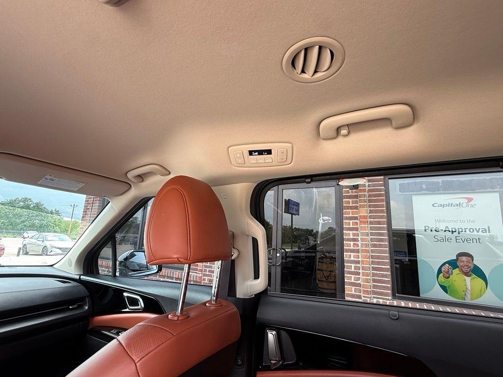 Kia Carnival  2024