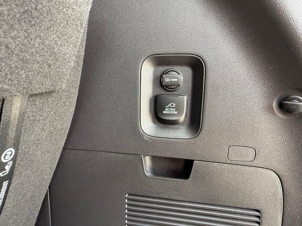 Kia Carnival  2024