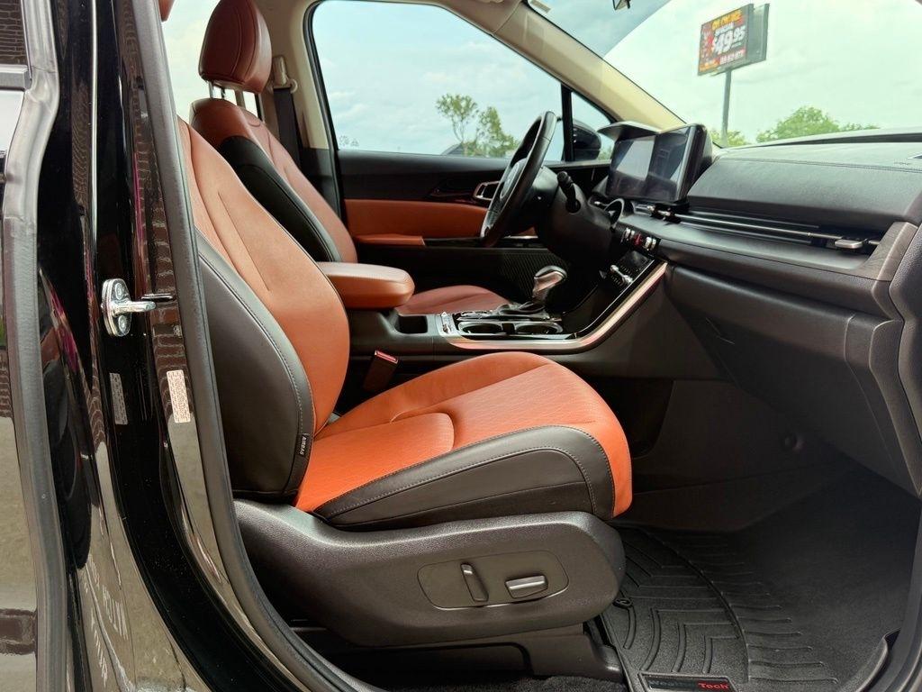 Kia Carnival  2024