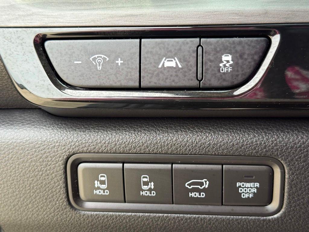 Kia Carnival  2024