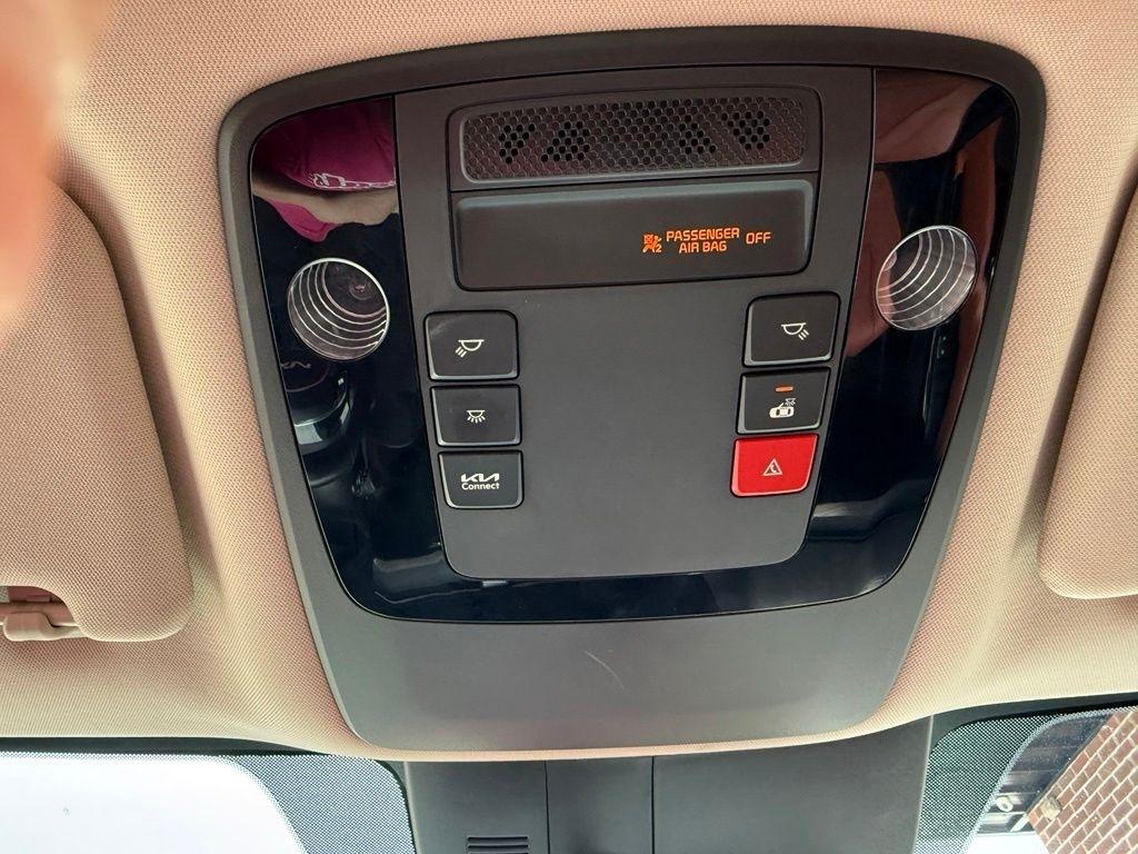 Kia Carnival  2024