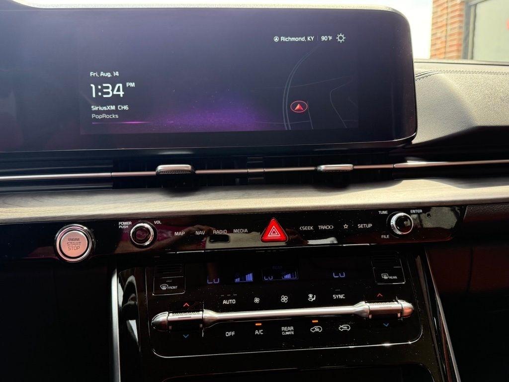 Kia Carnival  2024