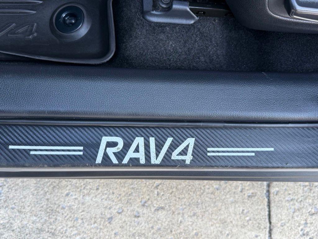 Toyota RAV4 Hybrid  2022