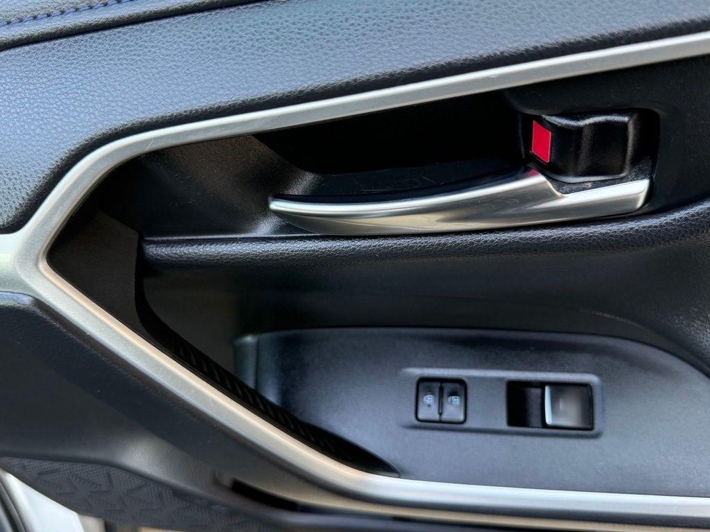 Toyota RAV4 Hybrid  2022