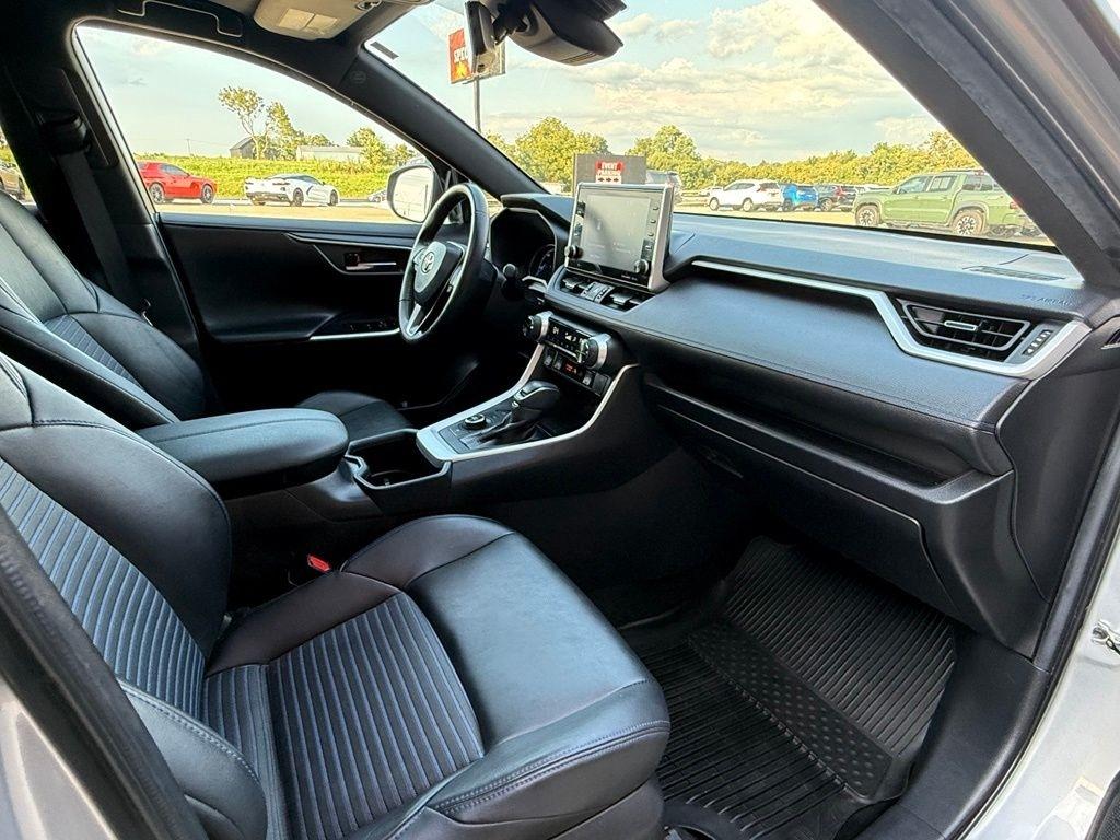 Toyota RAV4 Hybrid  2022