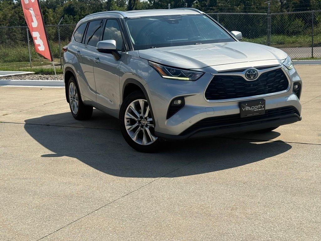 Toyota Highlander  2022