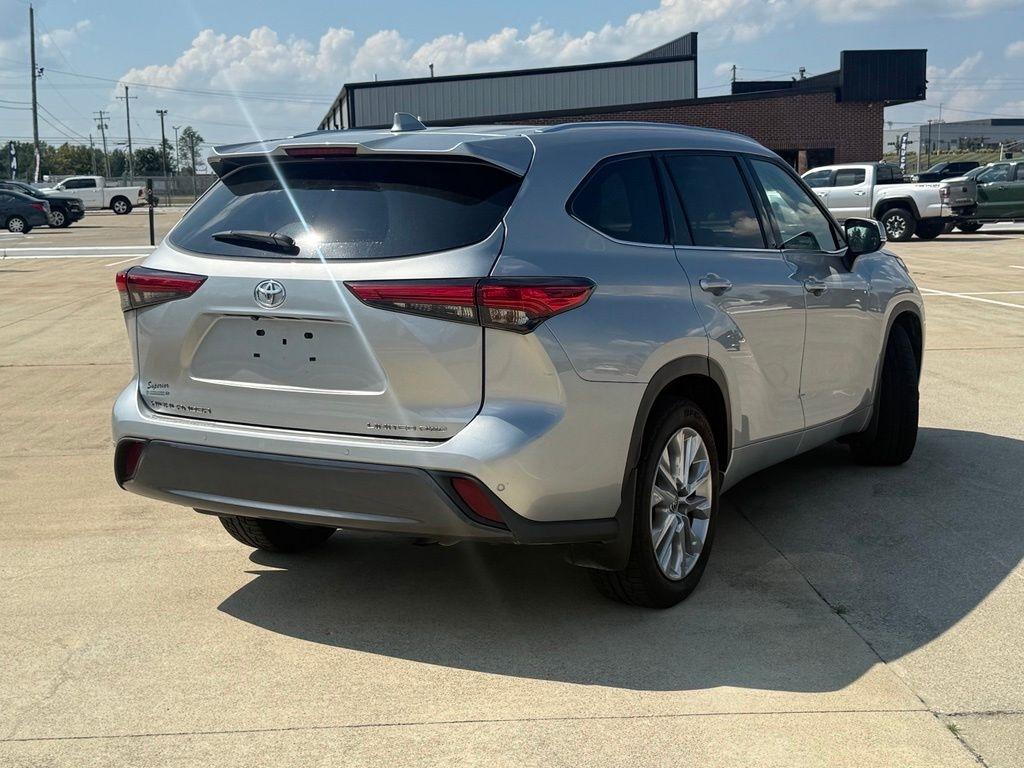 Toyota Highlander  2022