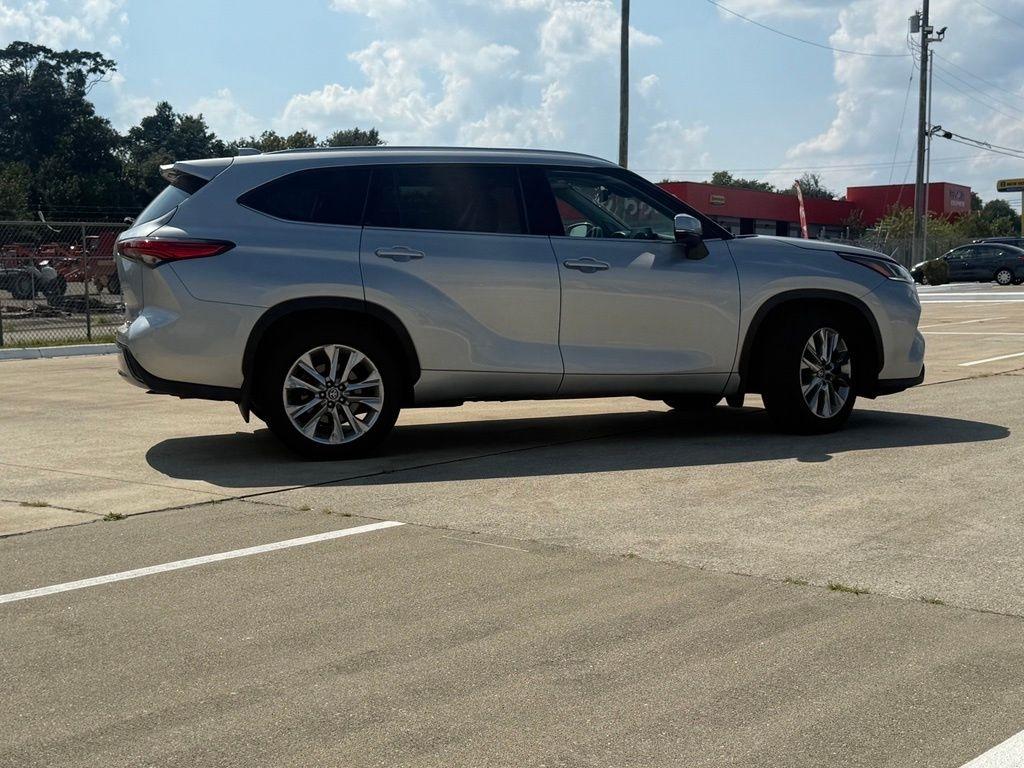 Toyota Highlander  2022