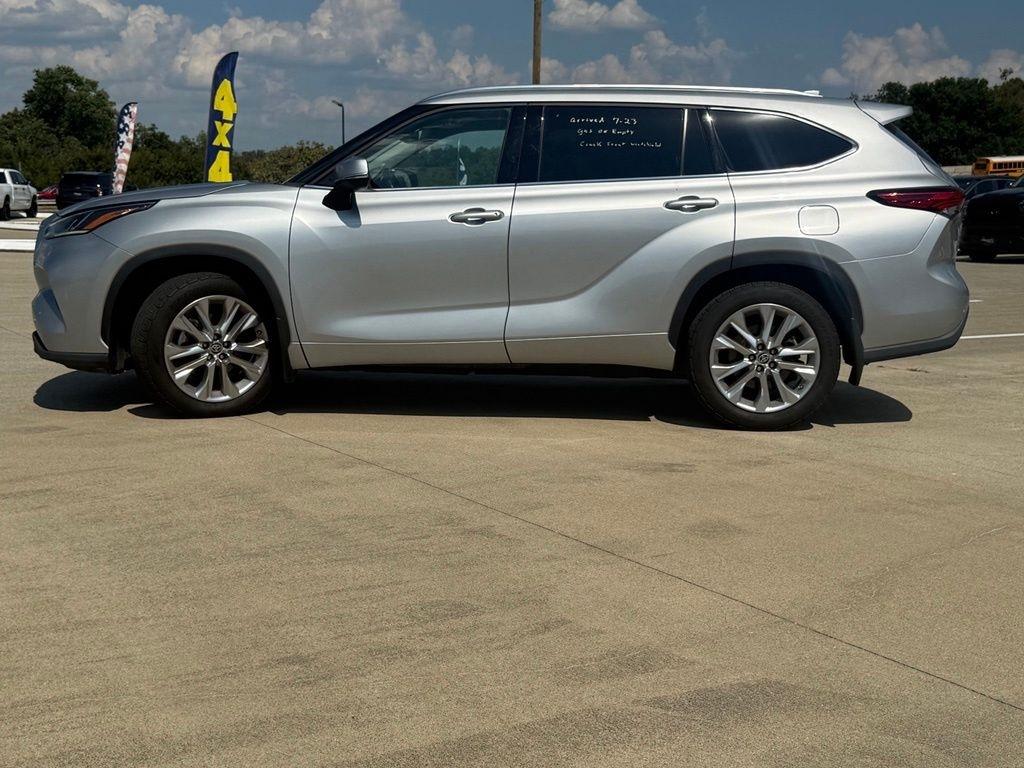 Toyota Highlander  2022