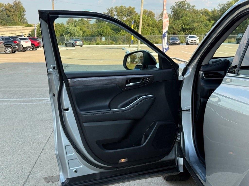 Toyota Highlander  2022