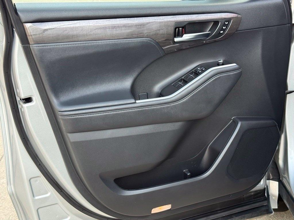 Toyota Highlander  2022